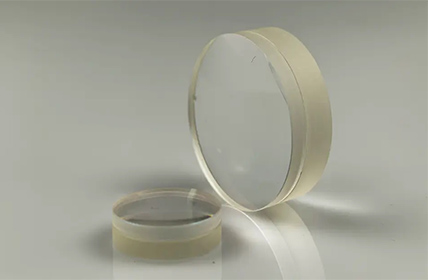 光学工学で固められた精密: ATOPTIKの高度な技術